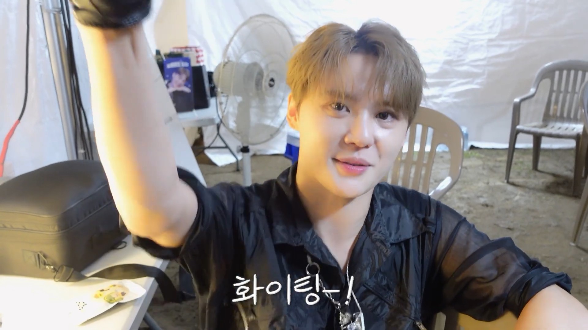 XIA l Behind the Scenes Seoul Park Music Festival34.jpg