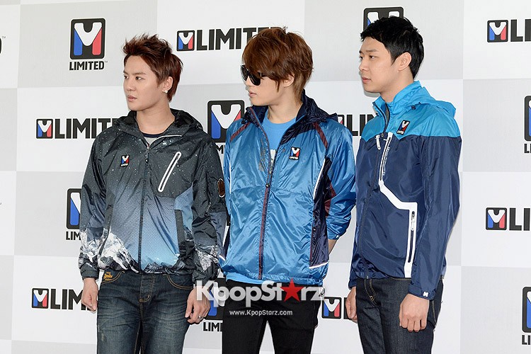 72783-jyj-junsu-jaejoong-and-yoochun-attend-a-m-limited-launching-event-on-m.jpg