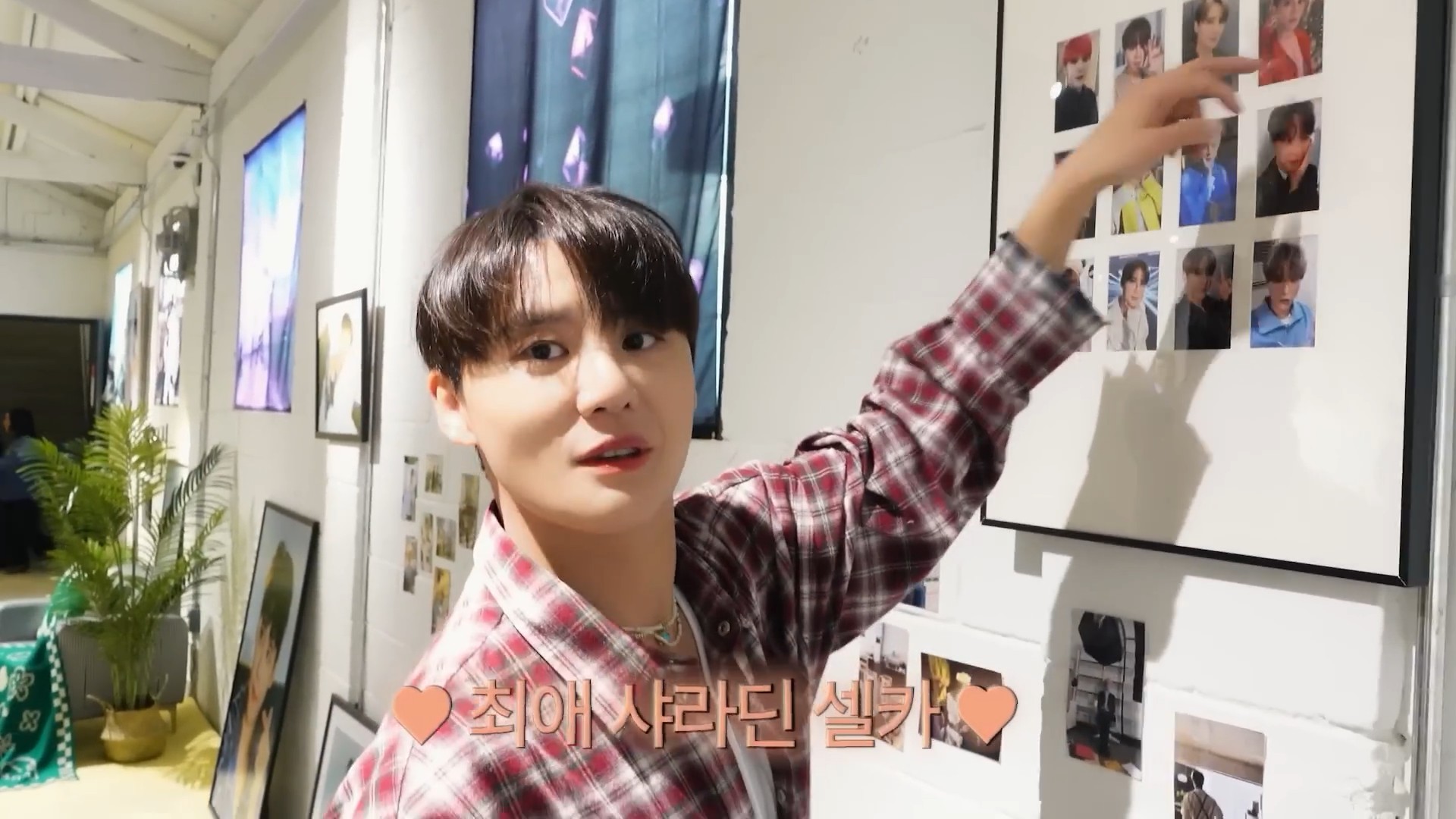 XIA l Behind the Scenes Junsu',s Azit5.jpg