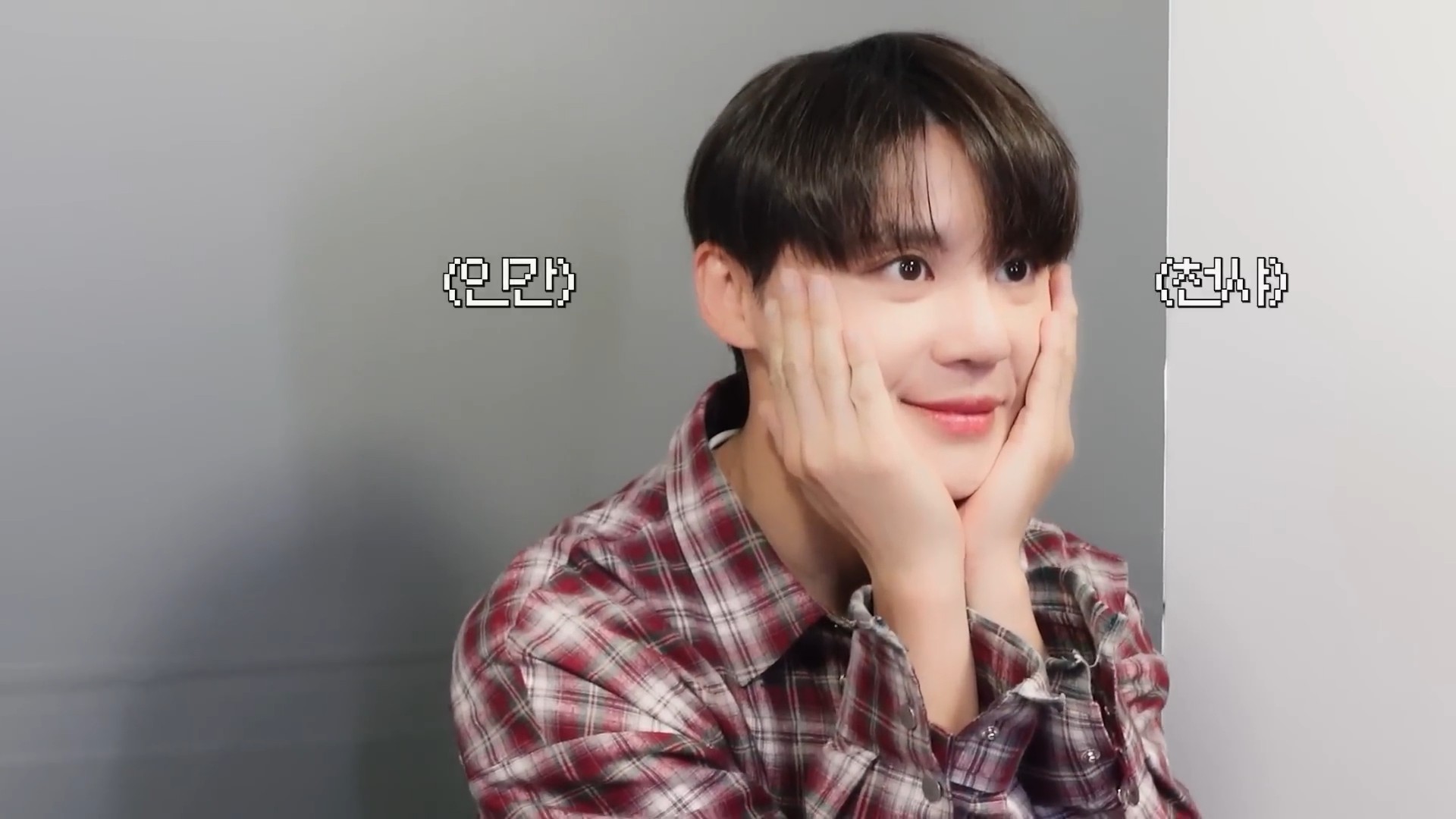 XIA l Behind the Scenes Junsu',s Azit9.jpg