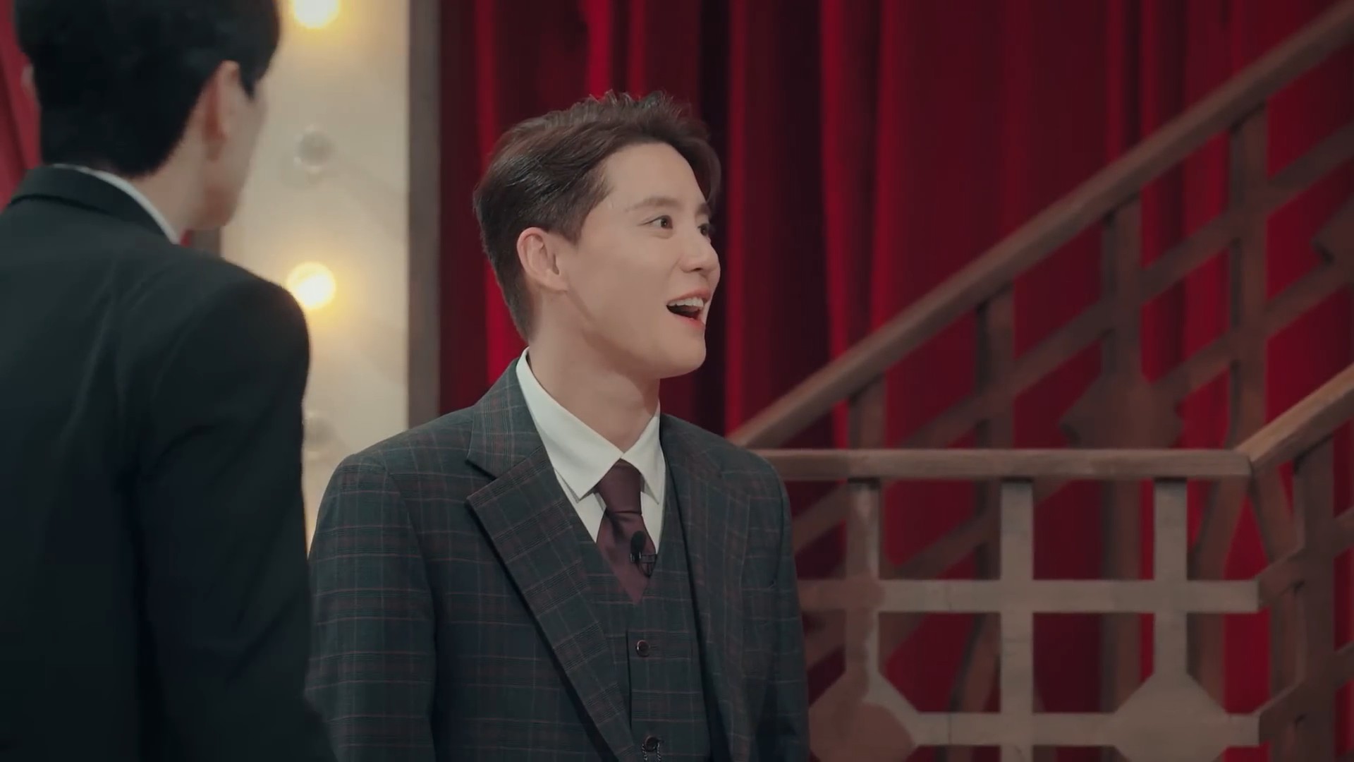 [인터미션3] EP.02 드디어 밝혀지는 그날의 진실(EN JP) ROXIE HART14.jpg