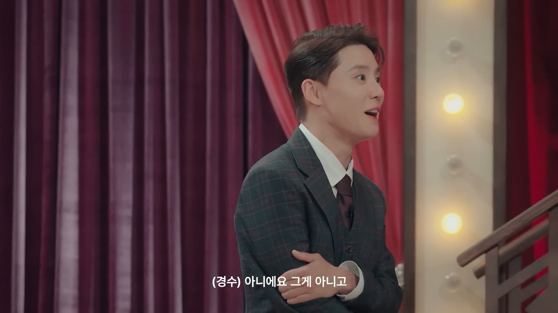 [인터미션3] EP.02 드디어 밝혀지는 그날의 진실(EN JP) ROXIE HART17.jpg