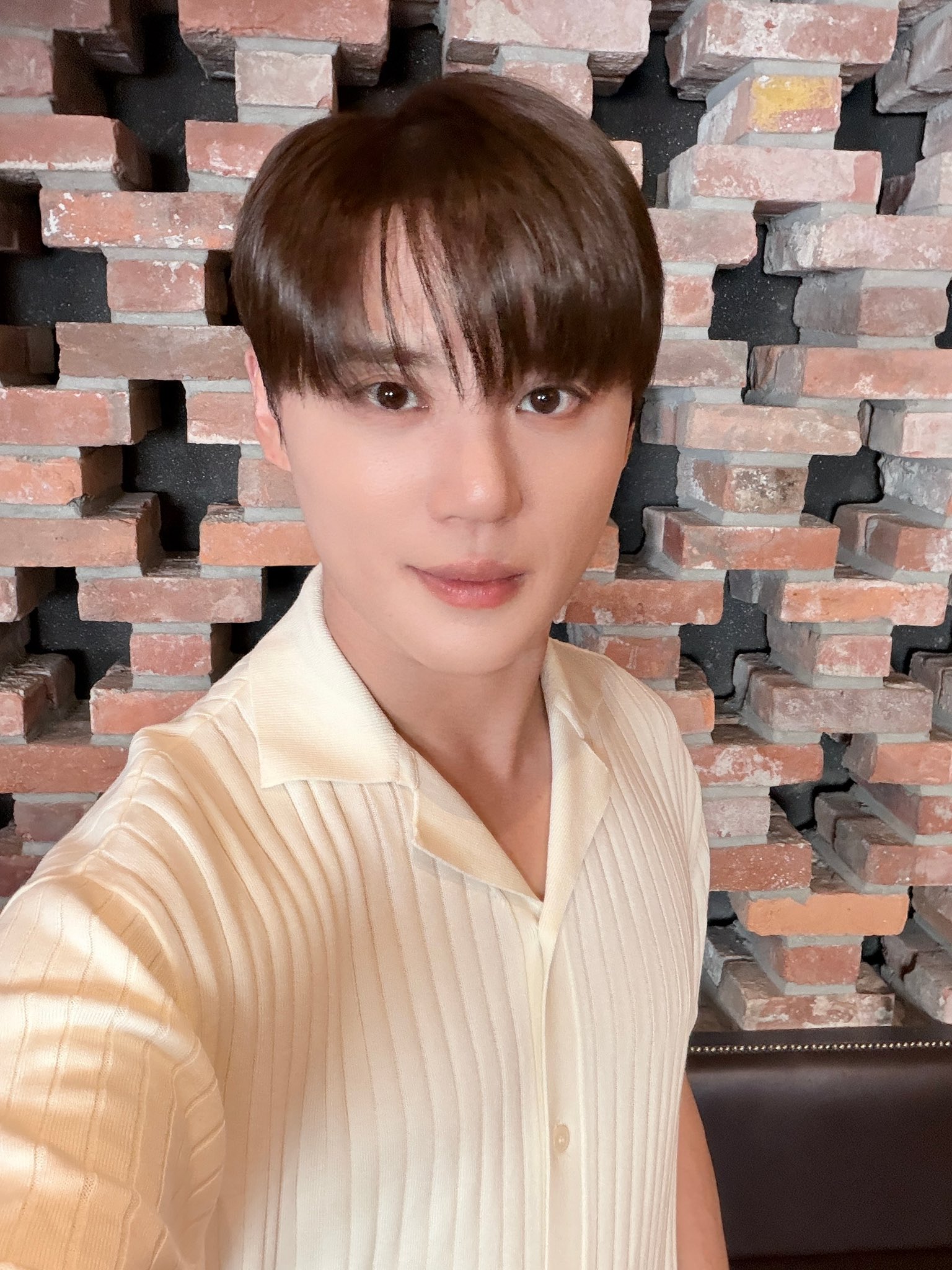 260603_Junsu_PALMTREE.jpg