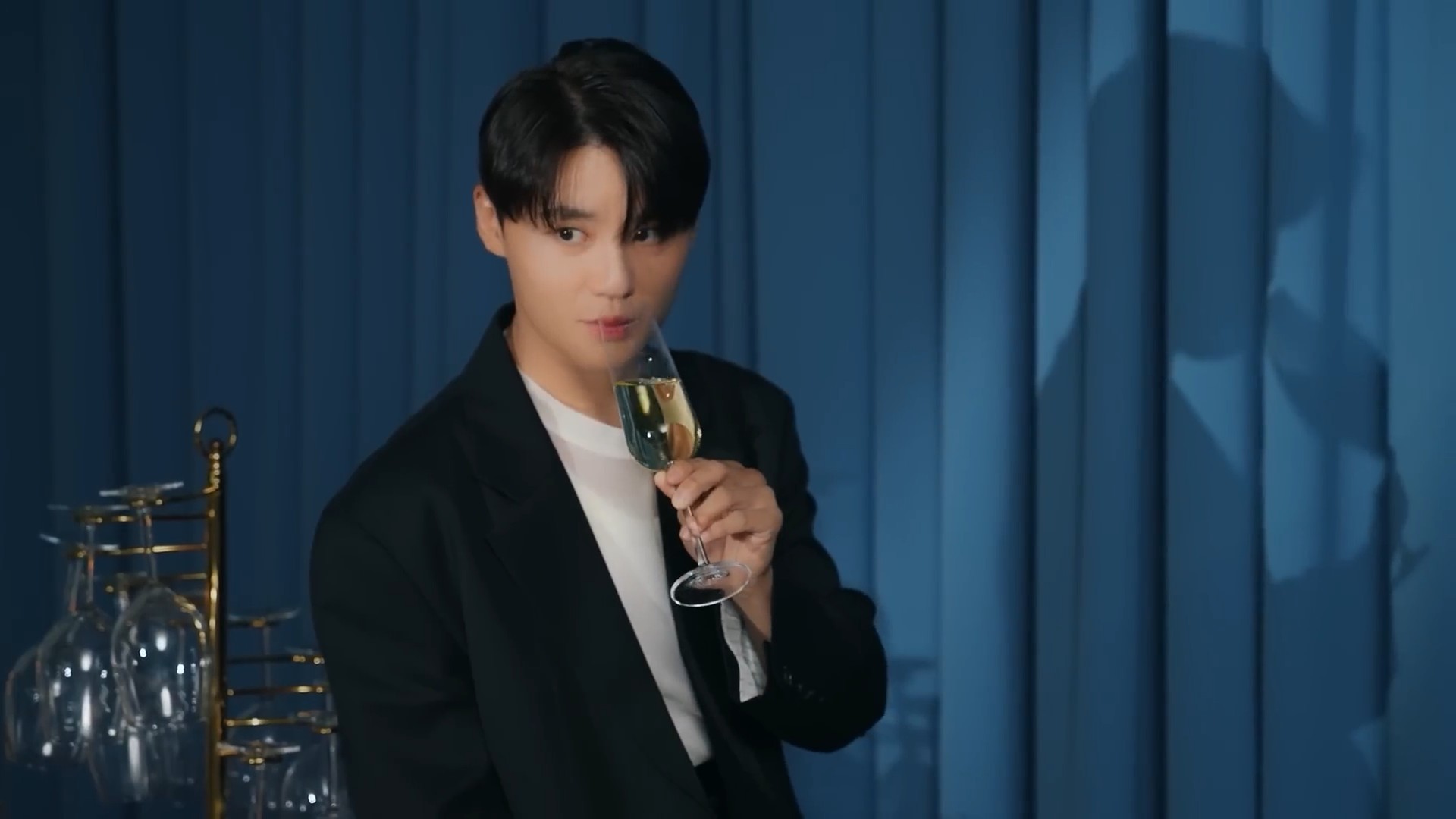 Poster Shoot Sketch5.jpg