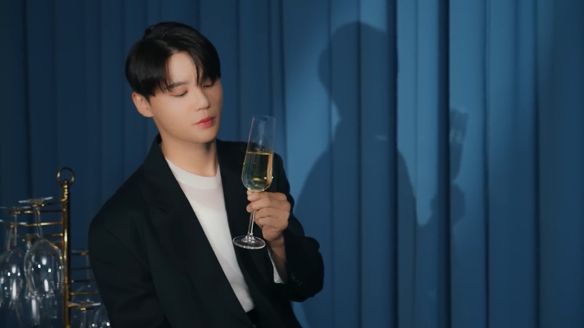 Poster Shoot Sketch9.jpg