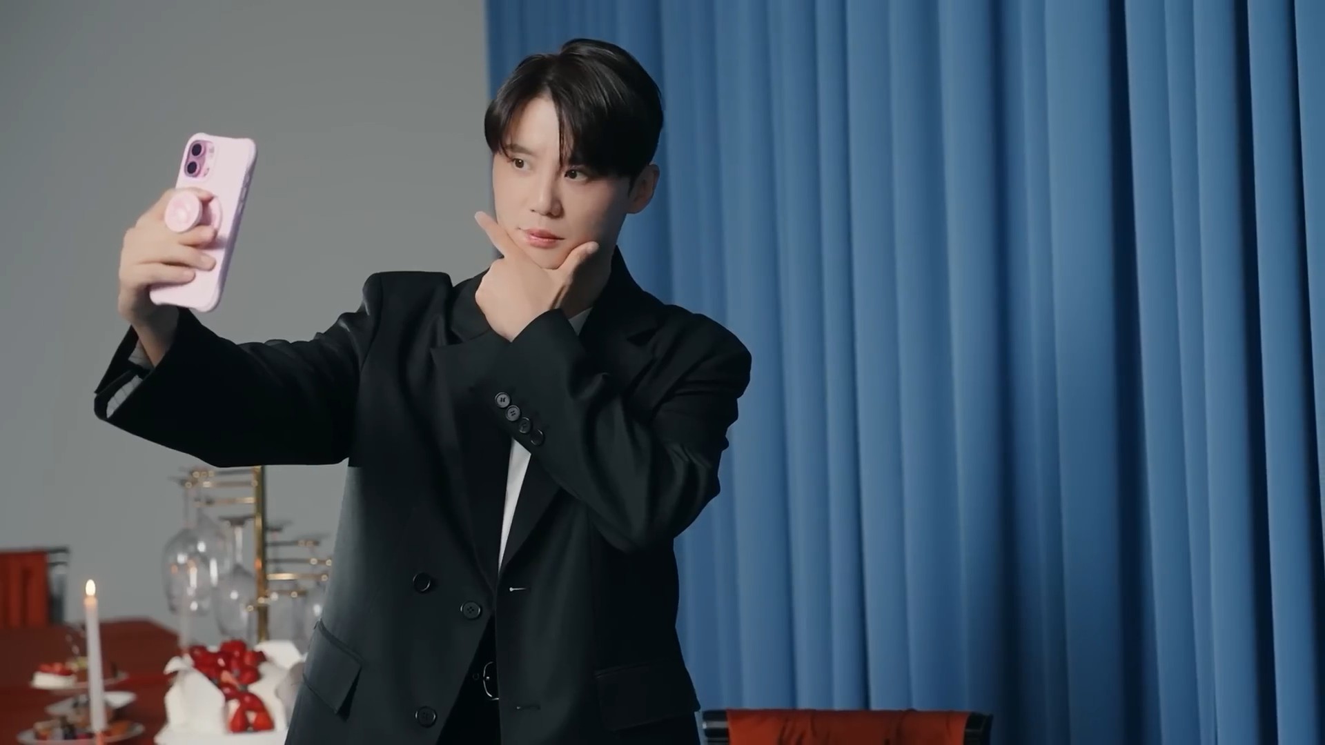 Poster Shoot Sketch20.jpg