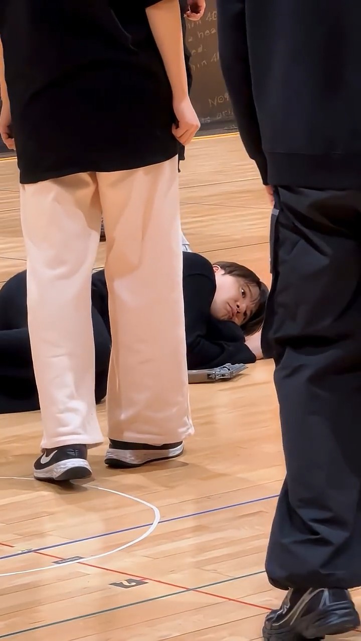 260323 다람쥐인지 샤엘인지2.jpg