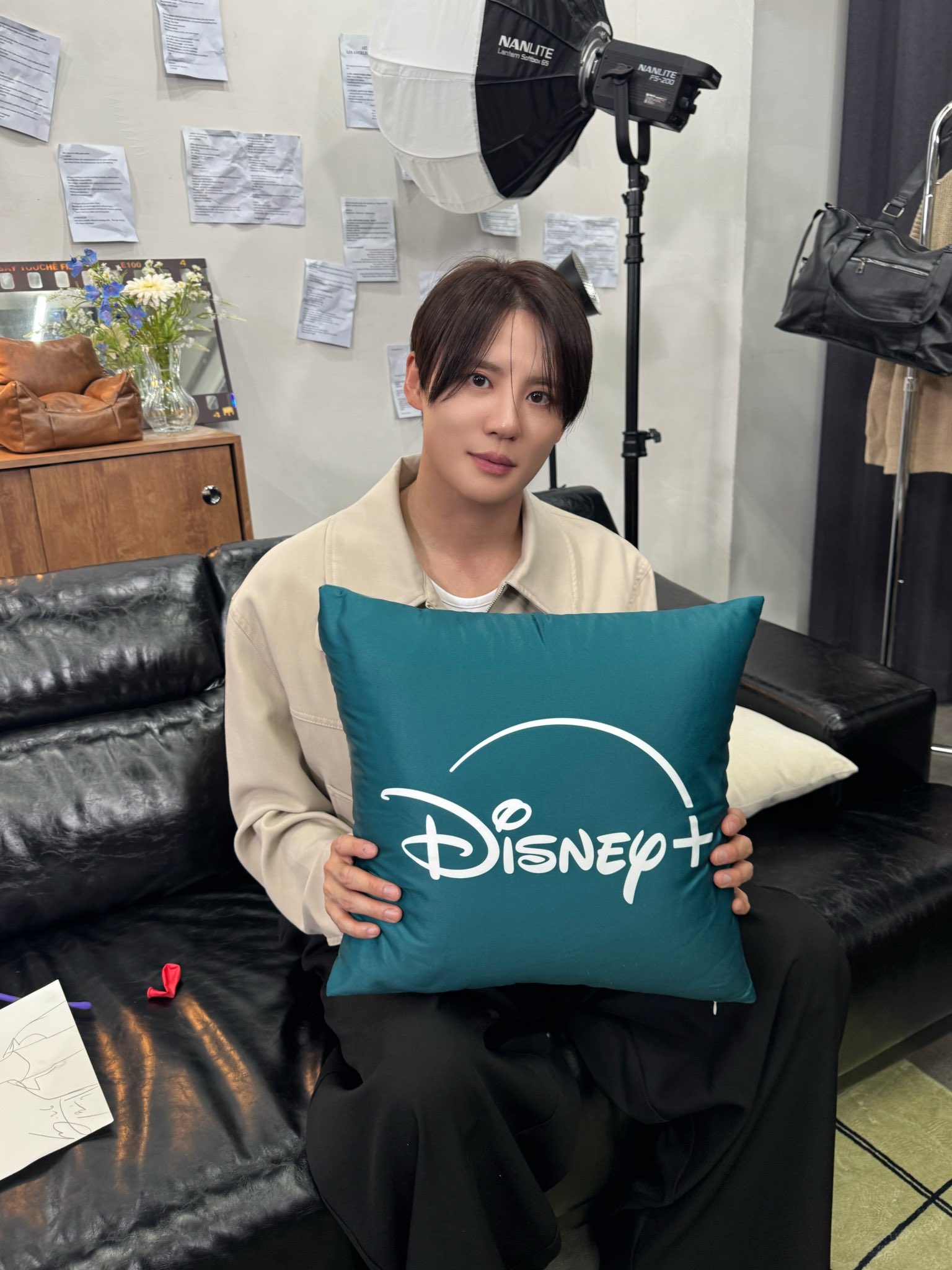 260529_Junsu_PALMTREE_02.jpg