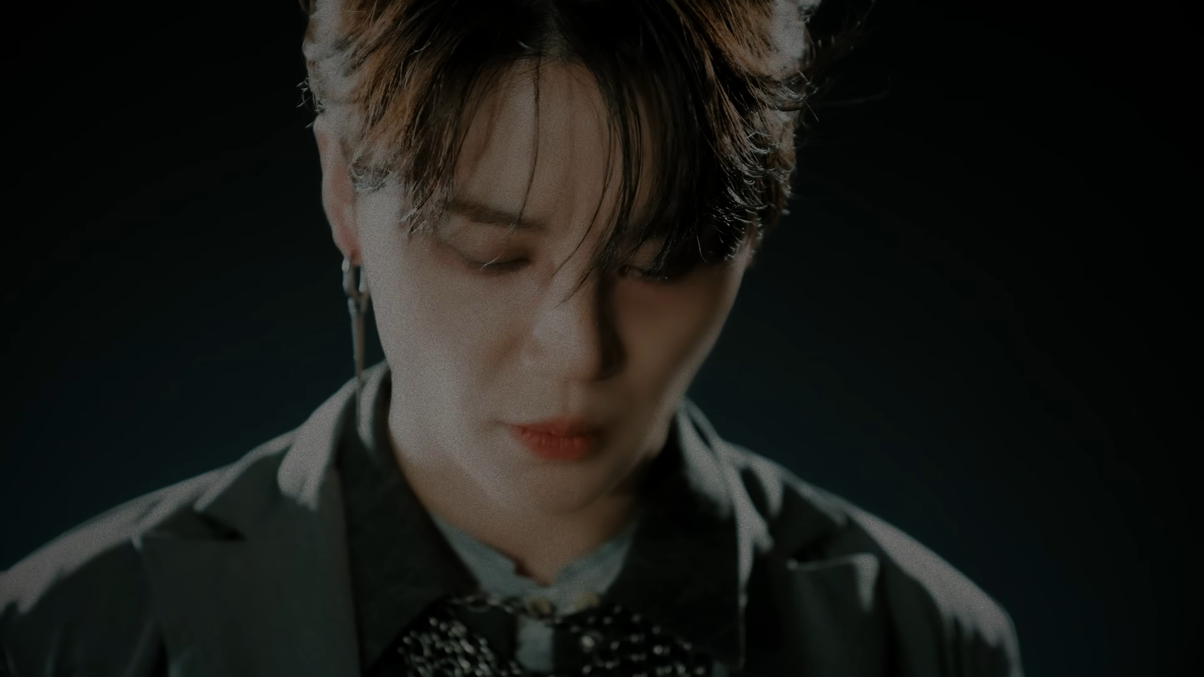 김준수(XIA) ',GRAVITY', CONCEPT FILM #1 Cosmic13.jpg