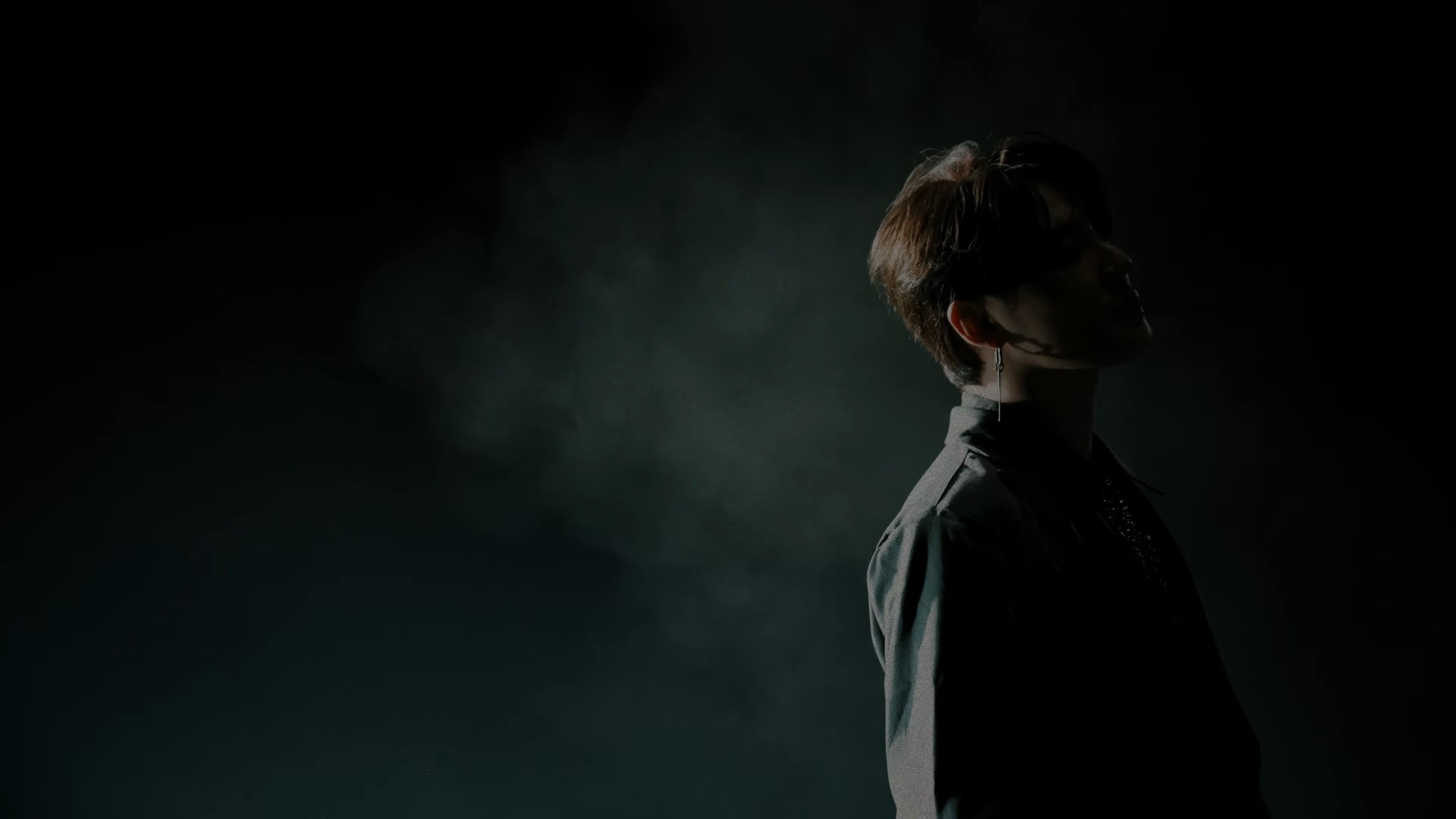 김준수(XIA) ',GRAVITY', CONCEPT FILM #1 Cosmic.jpg