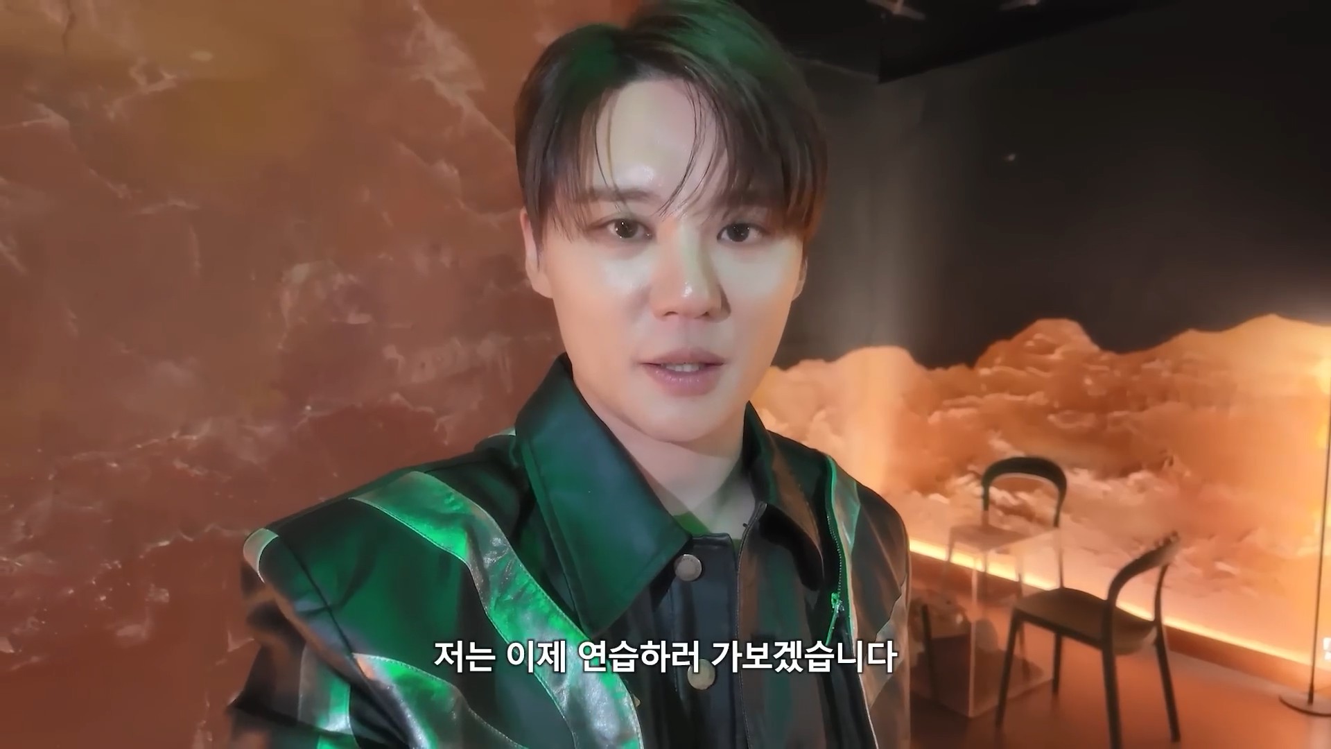 Welcome to my GRAVITY I 김준수 vlog15.jpg