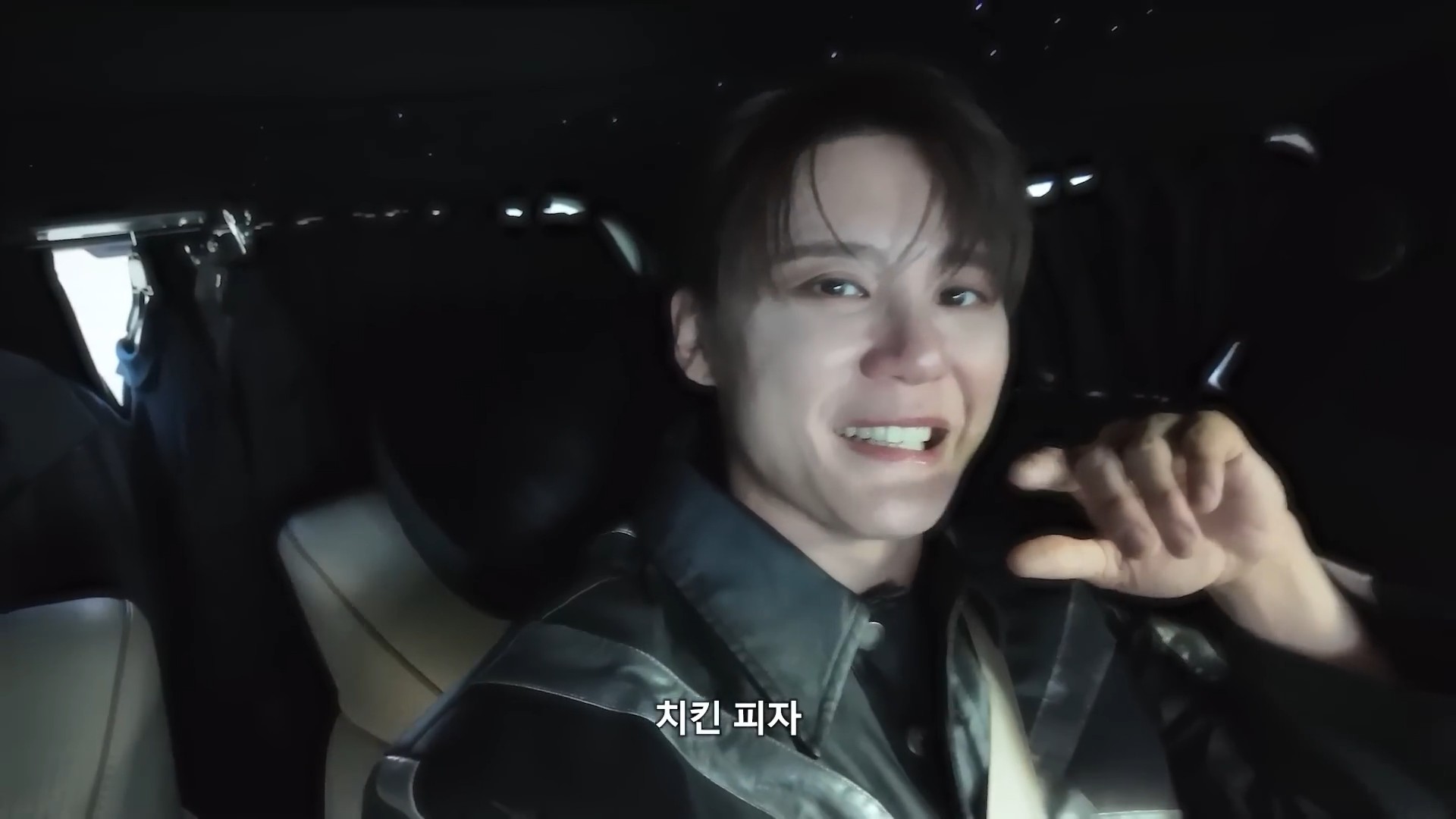Welcome to my GRAVITY I 김준수 vlog19.jpg