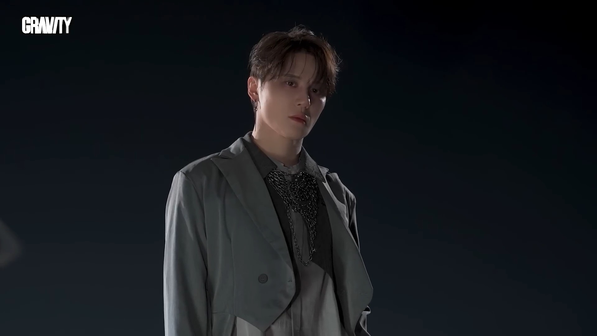 김준수(XIA) ',GRAVITY', I Jacket Shoot Behind2.jpg