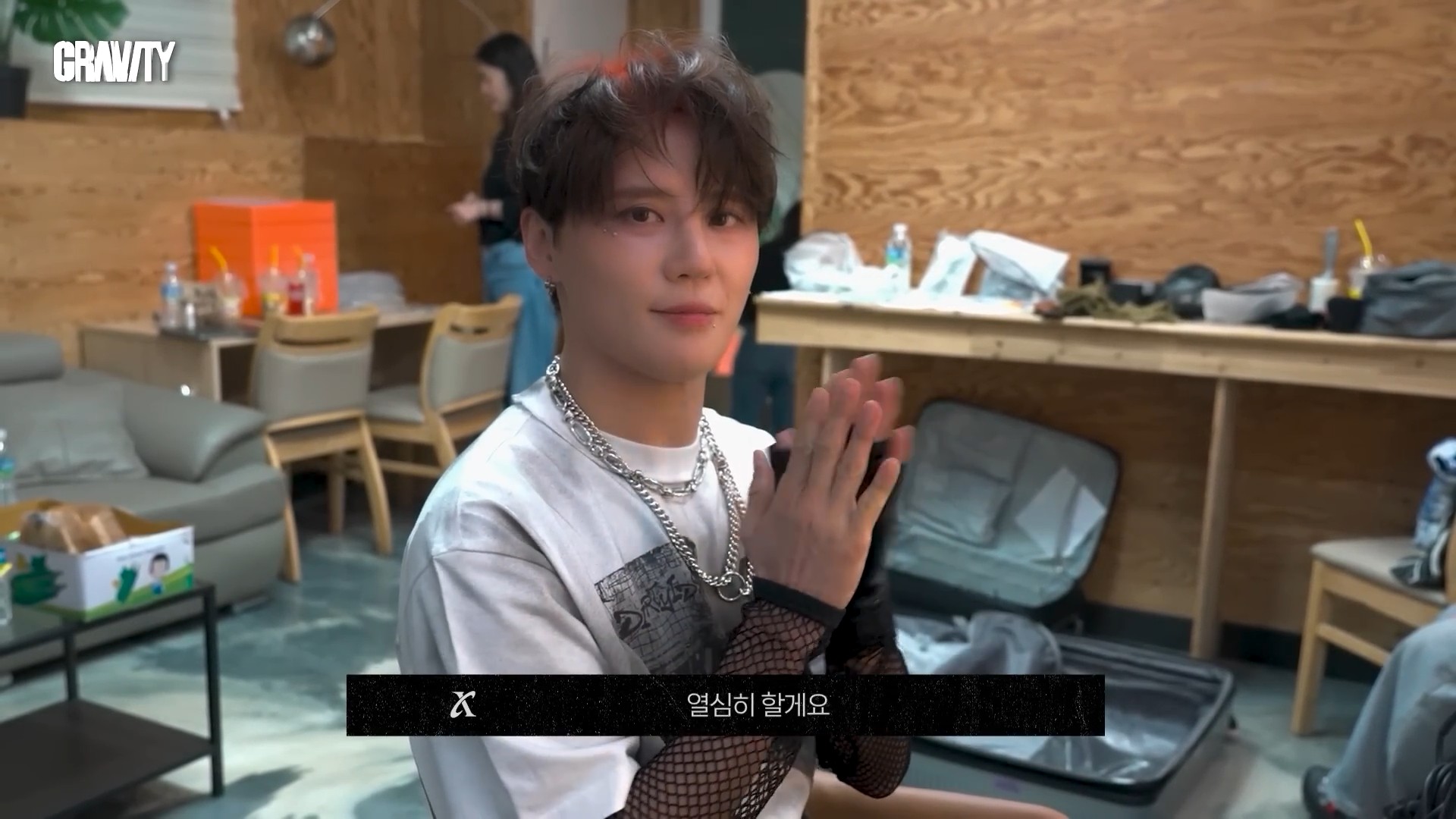 김준수(XIA) ',GRAVITY', I Jacket Shoot Behind20.jpg