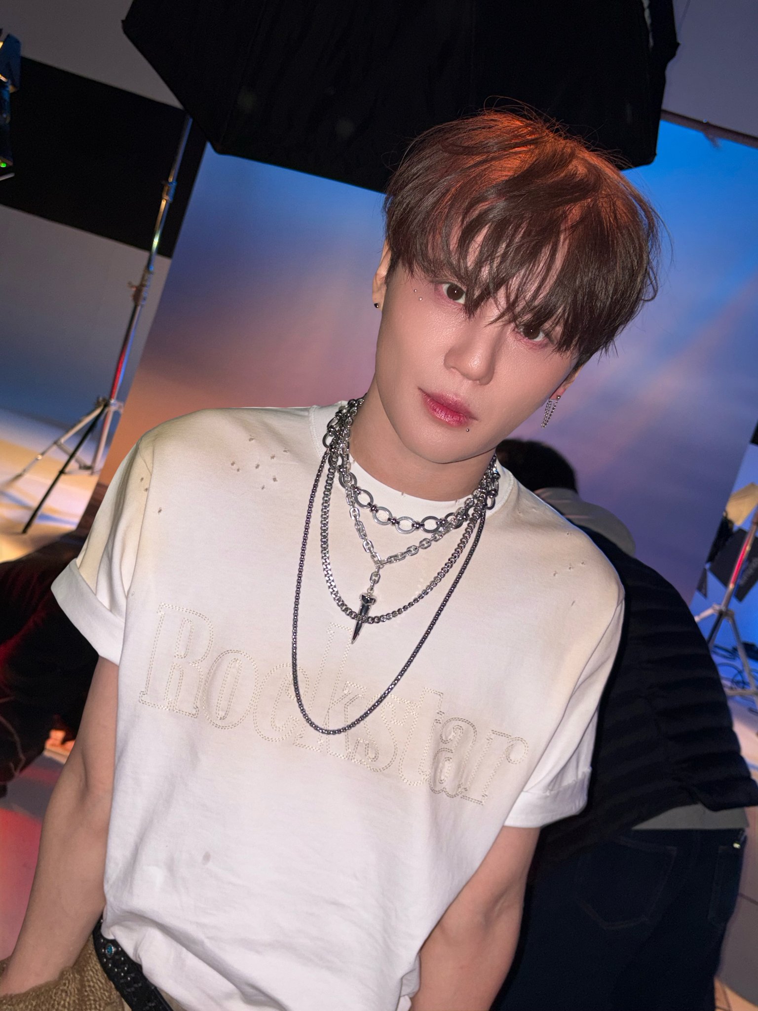 260619_Junsu_PALMTREE_01.jpg