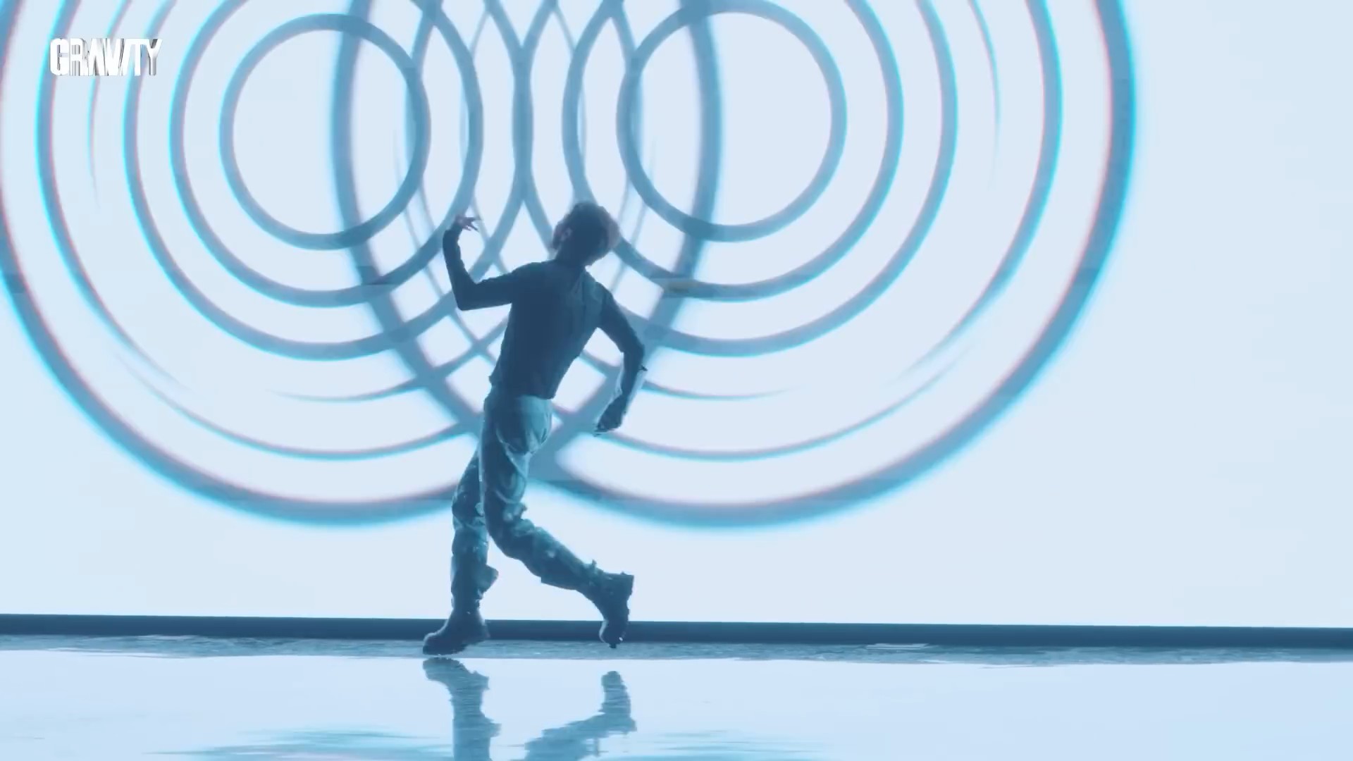 김준수(XIA) ',GRAVITY', I MV Behind18.jpg